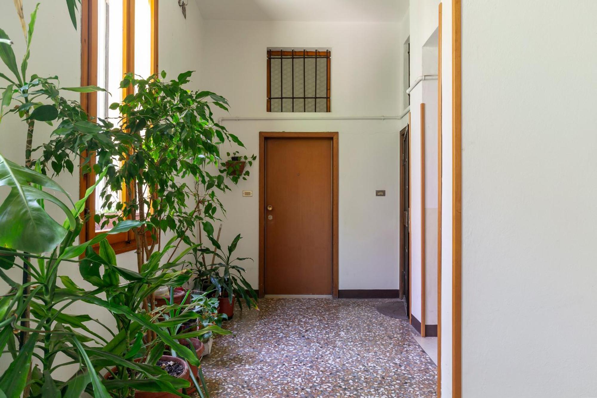 Apartment Amos - 5 Minutes From Piazza Maggiore Bologna Luaran gambar