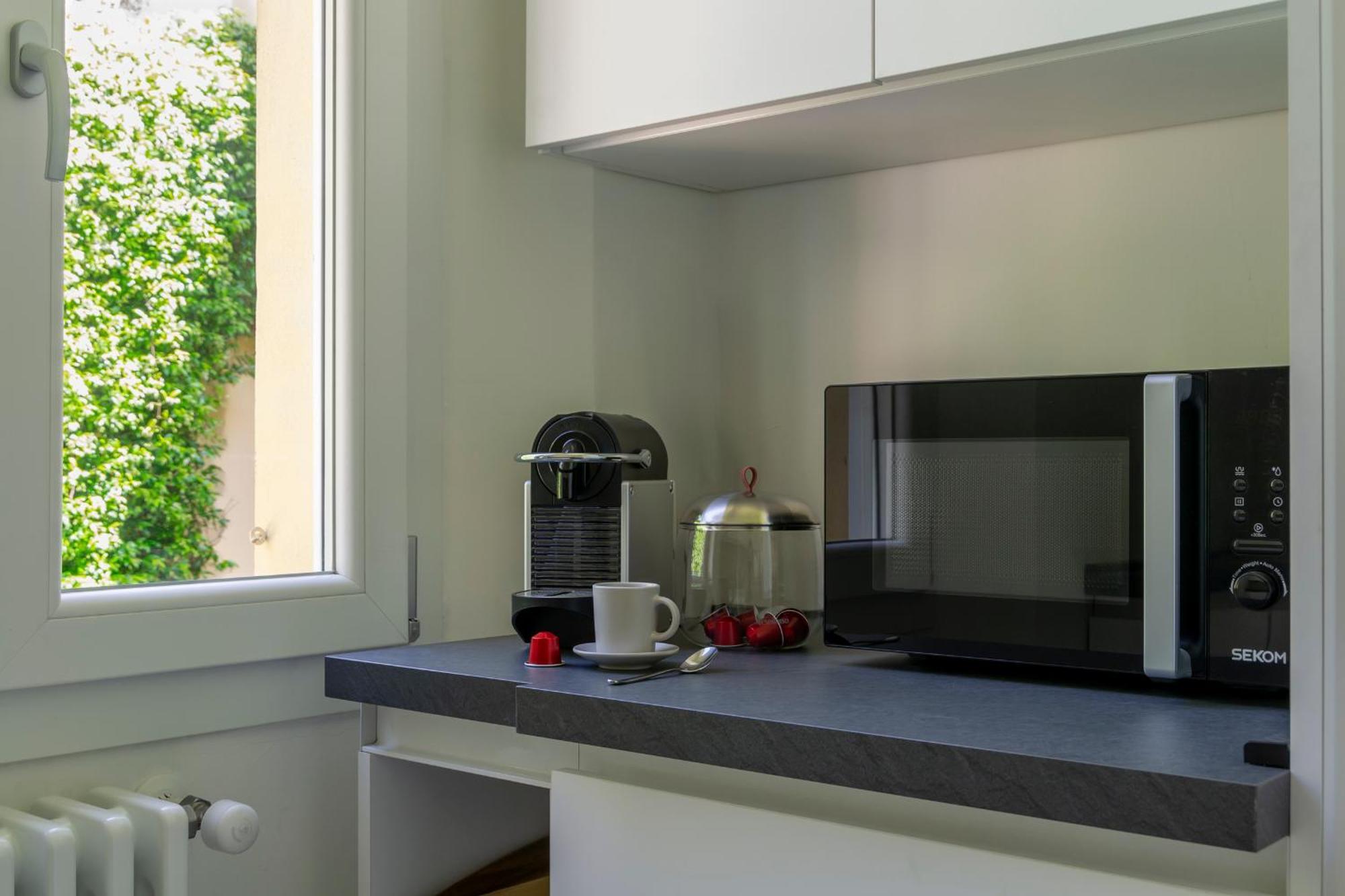 Apartment Amos - 5 Minutes From Piazza Maggiore Bologna Luaran gambar