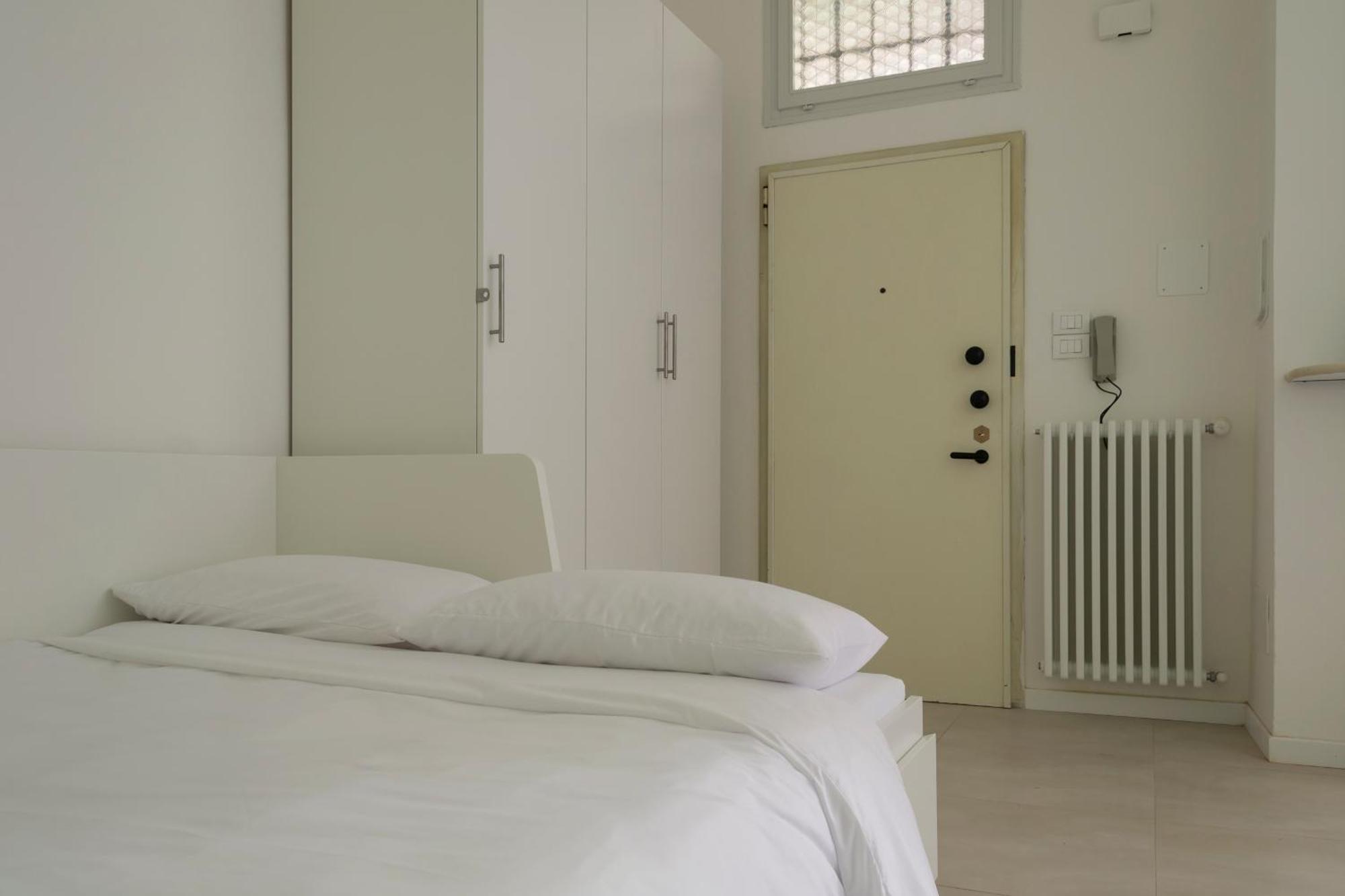 Apartment Amos - 5 Minutes From Piazza Maggiore Bologna Luaran gambar